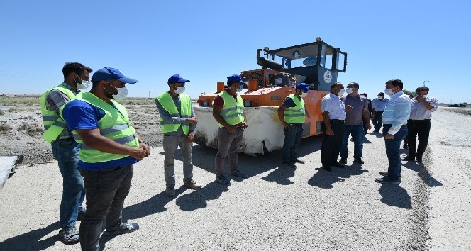 Karatay’da yol yapım ve asfaltlama çalışmaları sürüyor