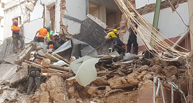 Beyrut’taki patlamadan 30 gün sonra enkaz altında canlı olabileceği sinyali