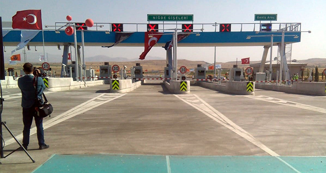 Ankara-Niğde otoyolu açıldı