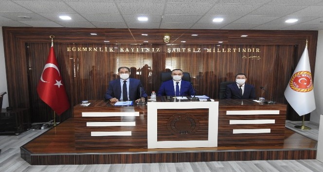 Vali Soytürk, İl Genel Meclisi üyeleriyle bir araya geldi