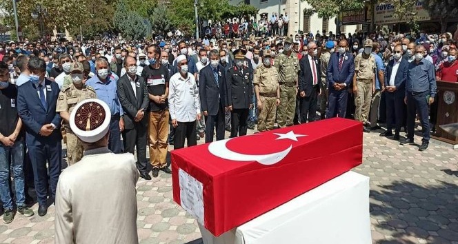 Giresun şehidi Sami Yılmaz, memleketi Osmaniye’de toprağa verildi