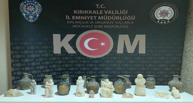 Kırıkkale’de tarihi insan figürlü heykeller ele geçirildi