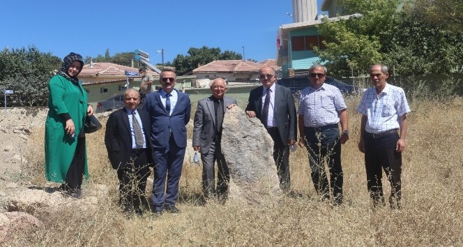 Kahraman Binbaşı’ya anıt mezar yapılacak