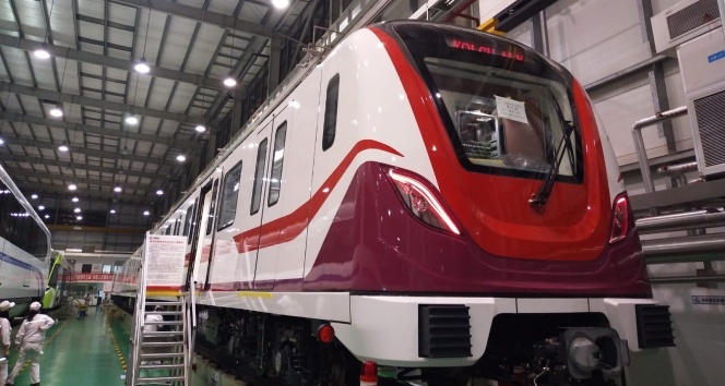 Gayrettepe-İstanbul Havalimanı metrosunda ilk tren raylara indi