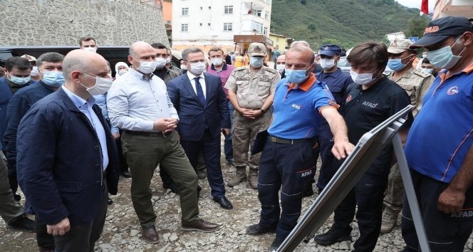 Bakanlar Soylu ve Karaismailoğlu, Çaldağ Beldesinde incelemelerde bulundu