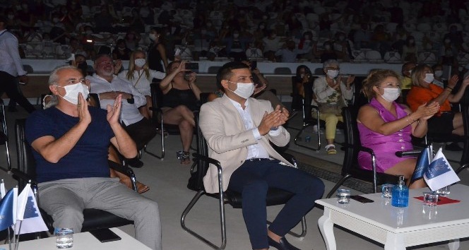 Altın Güvercin, Berkay konseri ile devam etti