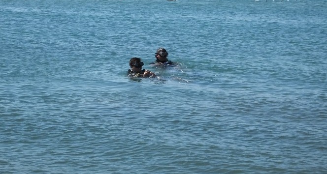 Burhaniye’de denizde kaybolduğu ileri sürülen vatandaş aranıyor