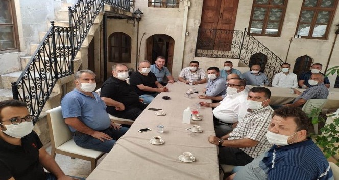 Taksi işletmecilerin sorunu masaya yatırıldı