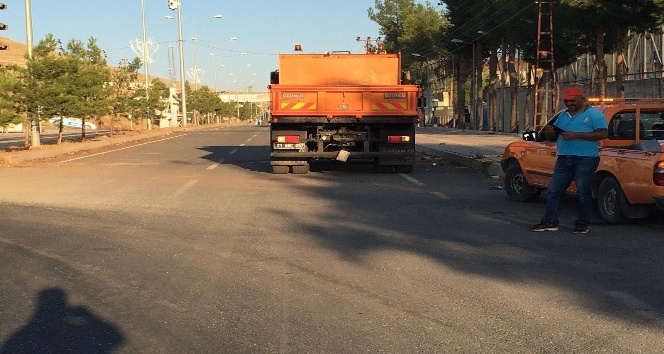Silvan’da terör olaylarından dolayı kapalı olan yol trafiğe açıldı
