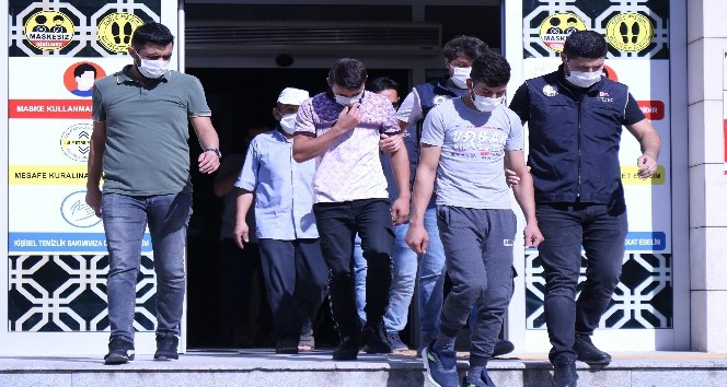 Kırşehir’de DEAŞ operasyonunda gözaltına alınan 11 kişiden 4’ü tutuklandı