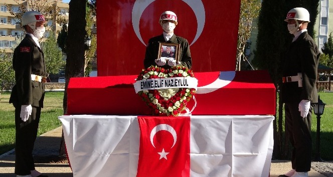 Şehit Tuğgeneral Erdoğan gözyaşlarıyla son yolculuğuna uğurlandı