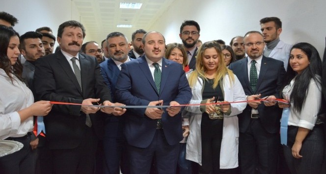 Ezine Gıda OSB  ile  ÇOMÜ işbirliğiyle ücretsiz çiğ süt  analizi yapılıyor