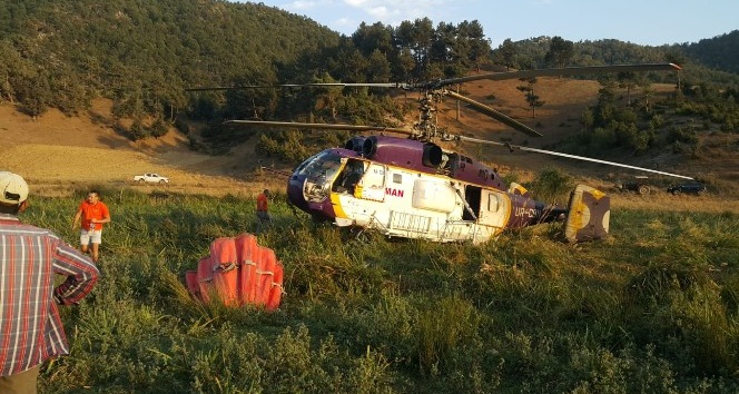 Osmaniye’deki yangına müdahale eden helikopter acil iniş yaptı