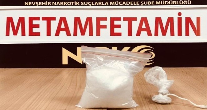 Zehir taciri, narkotik köpeğinden kaçamadı