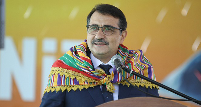 Türkiye'nin yeni FSRU gemisine Ertuğrul Gazi'nin adı verildi