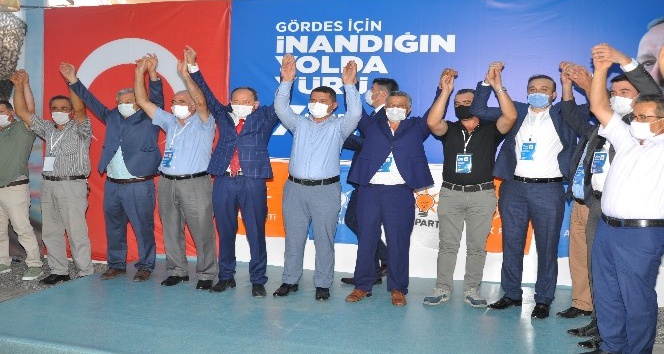 AK Parti Gördes İlçe Başkanı Rıza Dilcan güven tazeledi