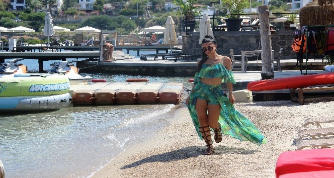 Türk Kim Kardashian Metisha Schaefer’a dizi ve film teklifleri yağıyor