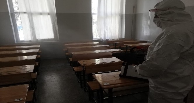 Okullar yüz yüze eğitime hazırlanıyor