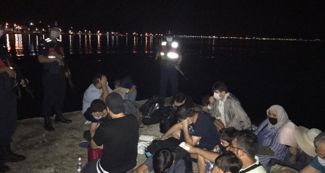 İzmir&#039;den Yunanistan’a kaçmak isteyen 9 FETÖ şüphelisi yakalandı