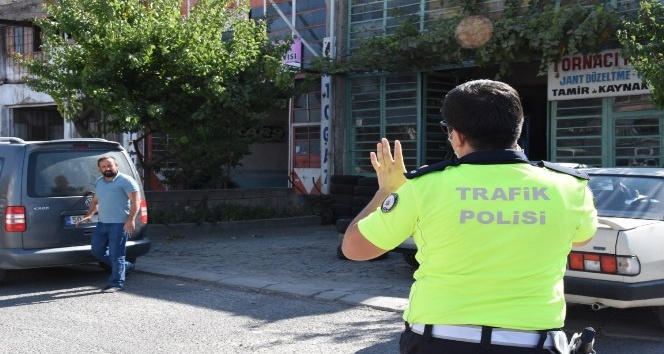 Nevşehir’de maske takmayan 13 kişiye para cezası kesildi