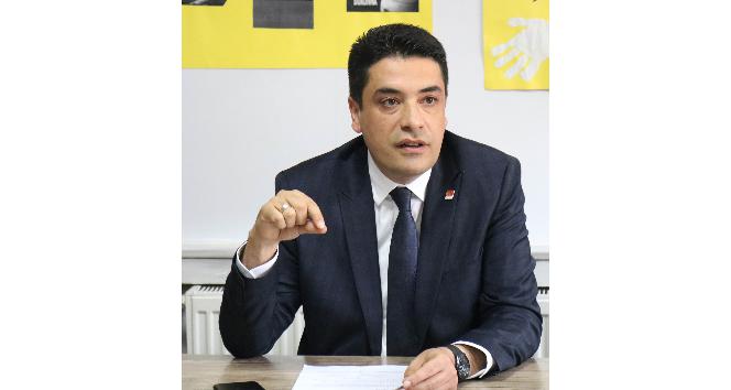 CHP Kırşehir İl Başkanı Genç, &quot;Eğitim sorunlarını çözmeye talibiz&quot;