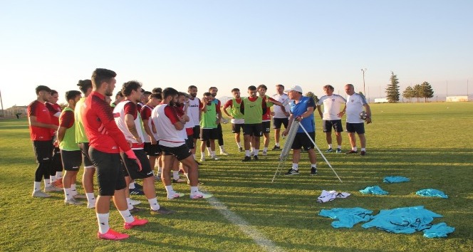 Nevşehir Belediyespor futbolcularında korona virüse rastlanmadı