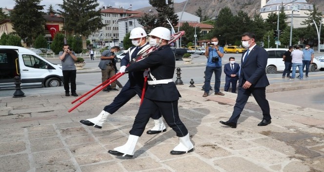Tokat’ta, Gaziler günü törenle kutlandı