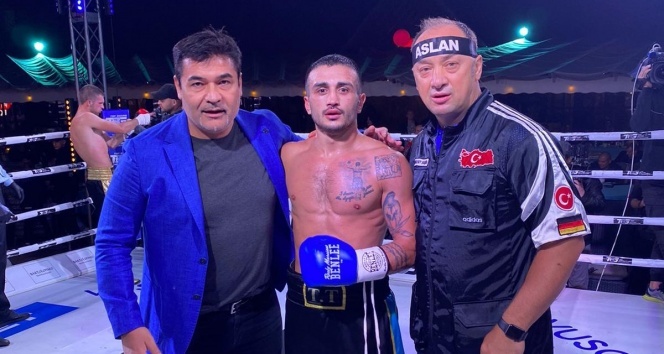 Ukraynalı boksörün 8 maçlık serisini Volkan Gökçek bitirdi