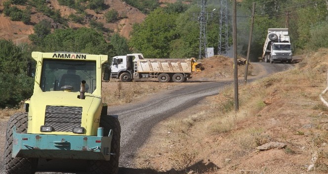 Bingöl’de rekor kırıldı, 92 köy yeni asfalt yola kavuştu