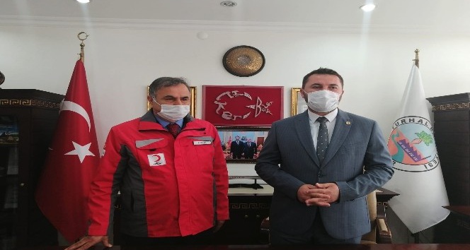 Aşevine 1 ton 800 kilogram kurban eti bağışı