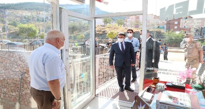 Ailesini riske atmak istemeyen yurtlarda kalabilecek