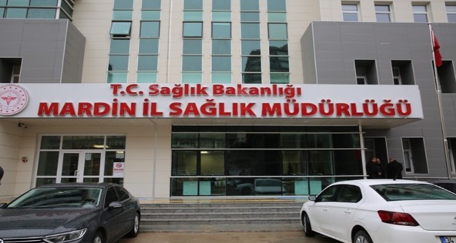 Mardin İl Sağlık Müdürlüğünden ’sağlıkçıların kirli maske ile çalıştığı’ iddialarına yalanlama