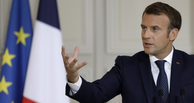 Macron&#039;dan Lübnanlı siyasilere: &quot;Toplu ihanetlerini not alıyorum”