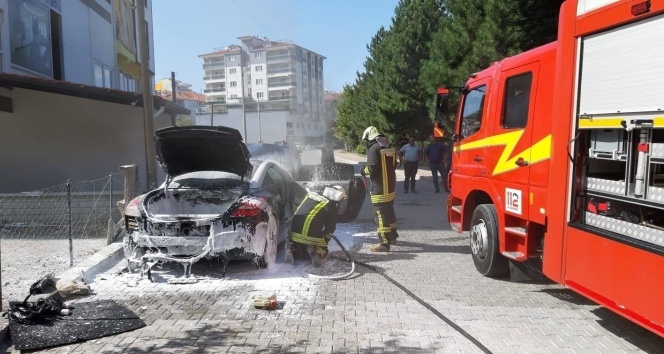 Araç yangınları arttı, uzmanlar düzenli bakım konusunda uyardı