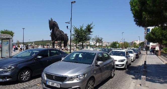 Çanakkale’de trafiğe kayıtlı araç sayısı 263 bin 963