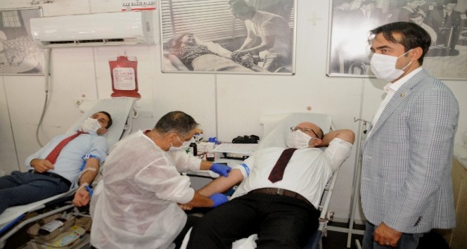 Cizre Denetimli Serbestlik Müdürlüğünden Kızılay’a kan bağışı desteği