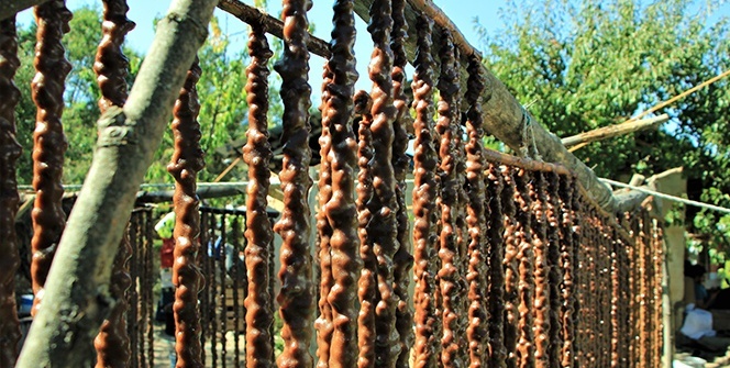 Elazığ'ın tescilli lezzeti 'orcik' için mesai başladı