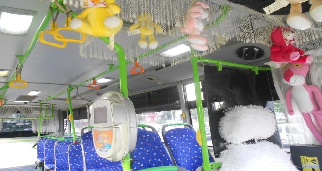 Abart egzozlu süslü halk otobüsü trafikten men edildi