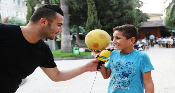 Hobi olarak başlamıştı şimdi milyar izlenmeye sahip