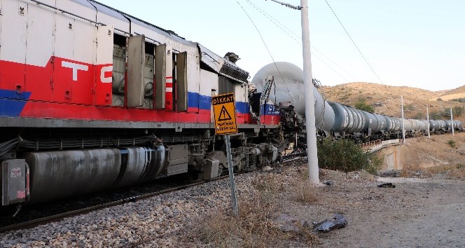 Yozgat Valisi Polat, tren kazası ile ilgili yetkililerden bilgi aldı