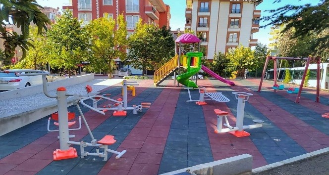 Köşklüçeşme’ye yeni bir park alanı yapıldı