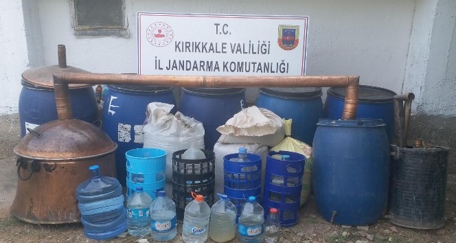 Kırıkkale’de ‘sahte içki’ operasyonu: 4 bin 819 litre ele geçirildi