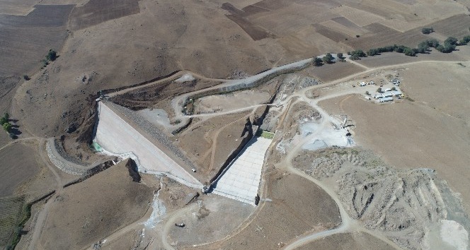 Sarıhamzalı Bahadın Barajı’nda sona yaklaşıldı
