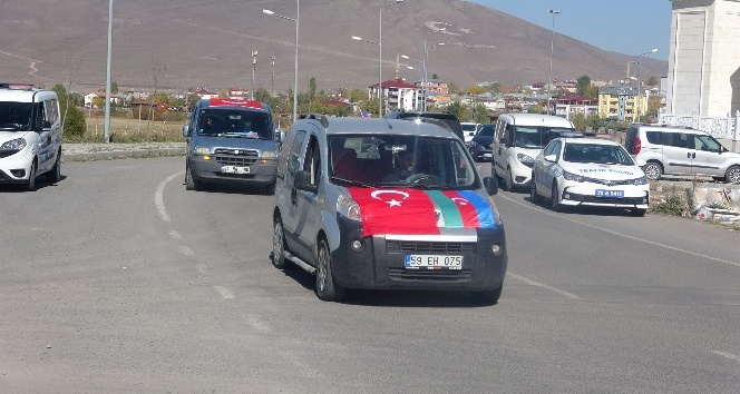 Ardahan İHH’dan Azerbaycan’a destek konvoyu