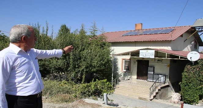Elazığ’da 2 köyde çatılara kuruldu, artık kendi elektriklerini üretecekler