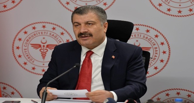 Sağlık Bakanı Koca: “İstanbul, Bursa, Kocaeli, Kahramanmaraş, Denizli’deki vaka artışı tüm Türkiye için risktir”