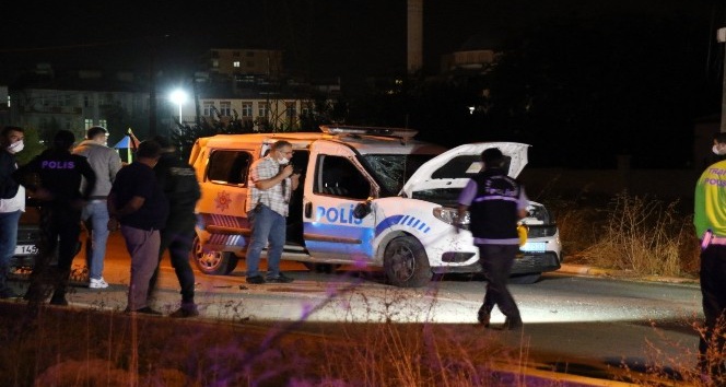 Uşak’ta polis aracı ile otomobil çarpıştı: 2 polis yaralı