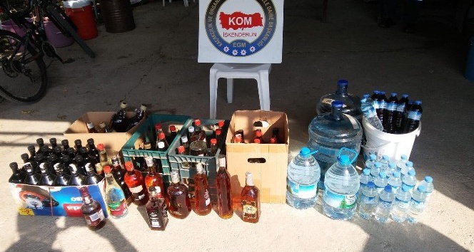 İskenderun’da 2 bin 390 litre el yapımı içki ele geçirildi
