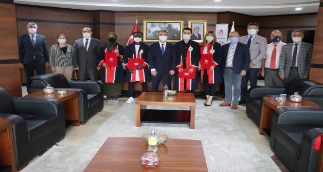 Amasya Üniversitesi’nde temsili mezuniyet töreni