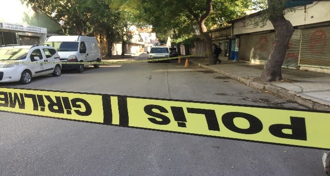 Sokak ortasında bıçaklanan 14 yaşındaki çocuk öldü